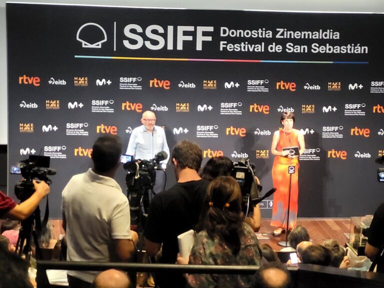 Sants, El mal padre y Cinco minutos más, las españolas que pelearán por la Concha de Oro del Festival de San Sebastián