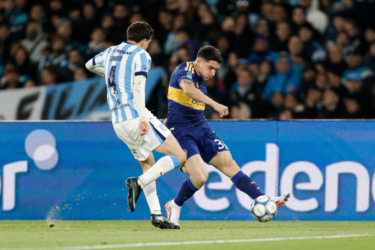 racing-y-boca-protagonizaron-el-clasico-de-la-3D2L67ZFMNCRHHW5DJ66VOTRI4
